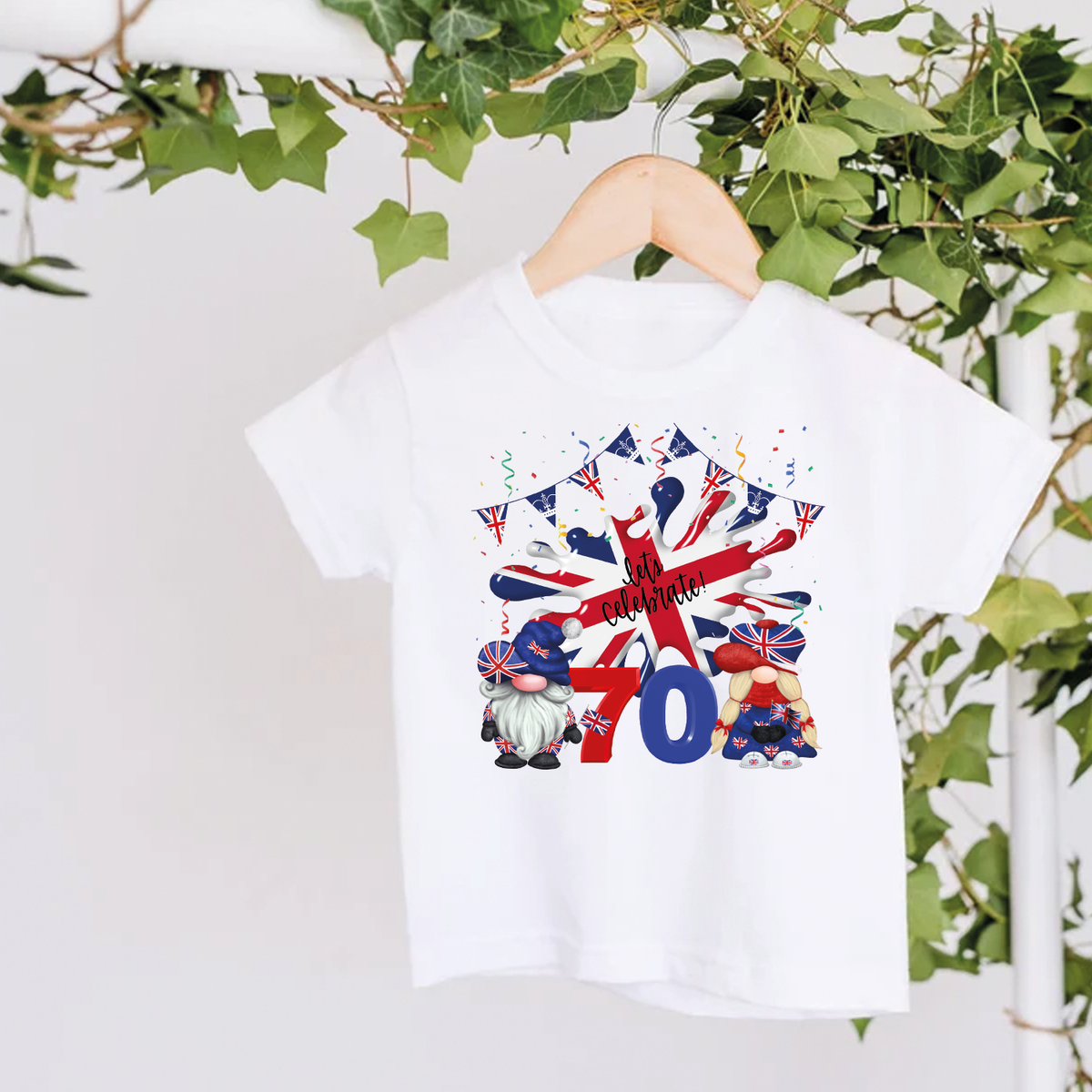 Queen&#39;s Platinum Jubilee 70th Design White T-Shirt